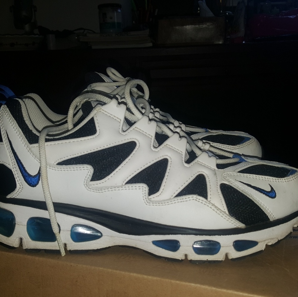 nike air max tailwinds